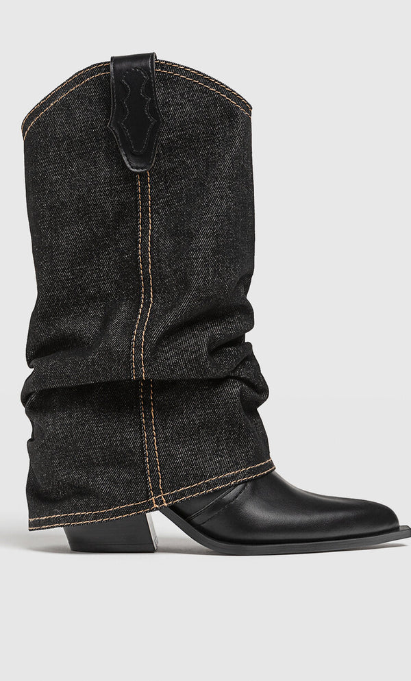 STRADIVARIUS LONG JEANS BOOTS 9860/278/040