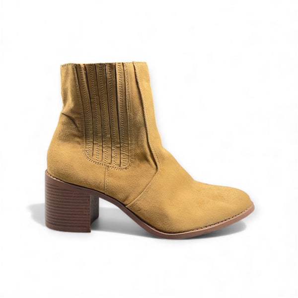 LEFTIES SUEDE ANKLE BOOTS 1124/290/105