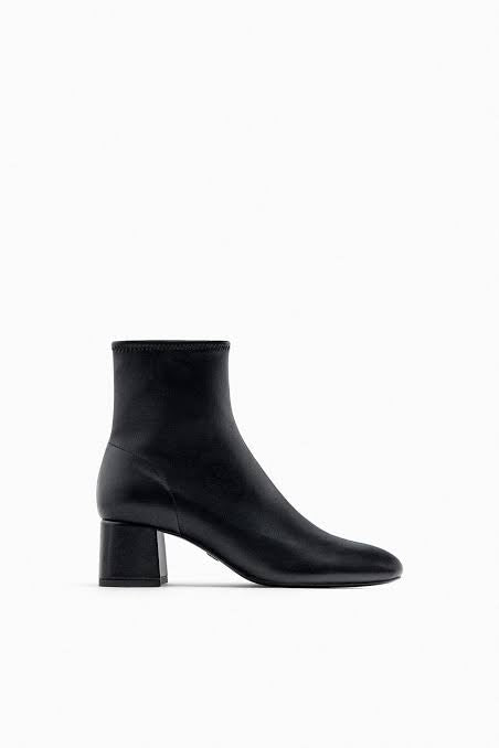 ZARA WOMEN LEATHER ANKLE BOOT WITH ZIP 1102/110/800