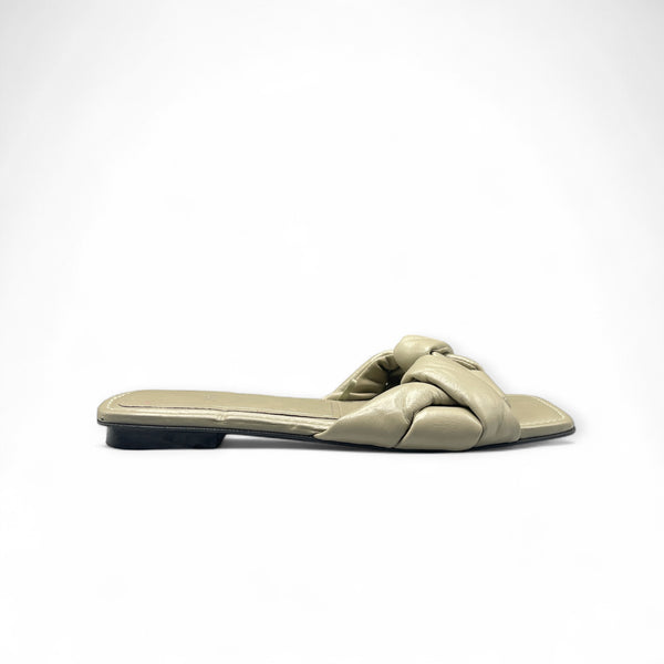 ZARA GREY KNOT DESIGN FLAT