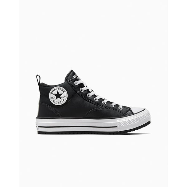 Converse Chuck Taylor All Star
Malden Street Boot "Black &amp; White A04477c