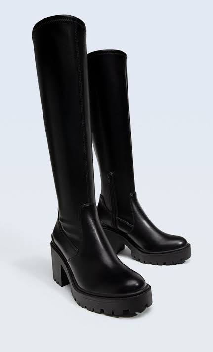 STRADIVARIUS LONG BOOTS 9859/070/040