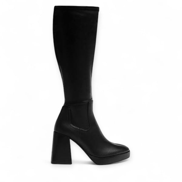 PULL AND BEAR BELOW THE KNEE BOOTS