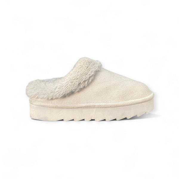 PRIMARK SLIP ONS WOMEN