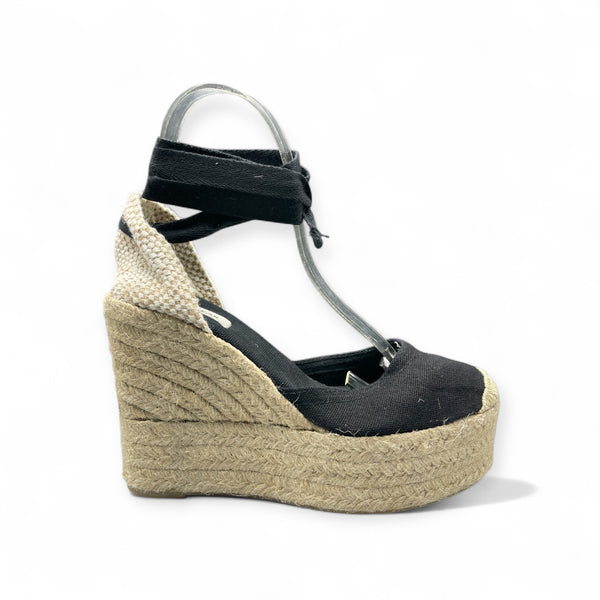 PULL AND BEAR BLACK ESPADRILLE