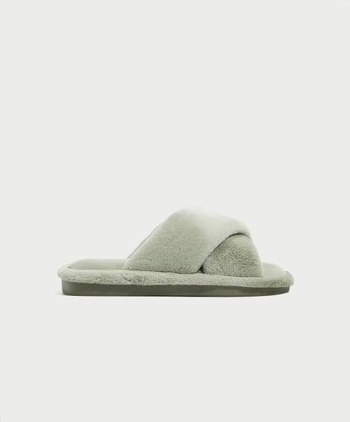 OYSHO SLIPPERS 1025/980/032