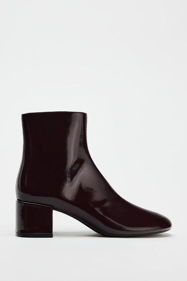 ZARA ROUND TOE BOOTS WITH A PATENT LEATHER LOOK 3129/410/624