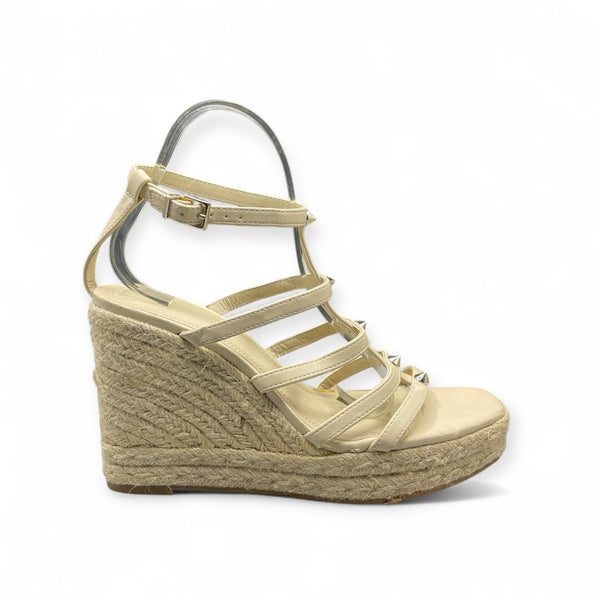 STRADIVARIUS CHUNKY ESPADRILLE STUD DESIGN