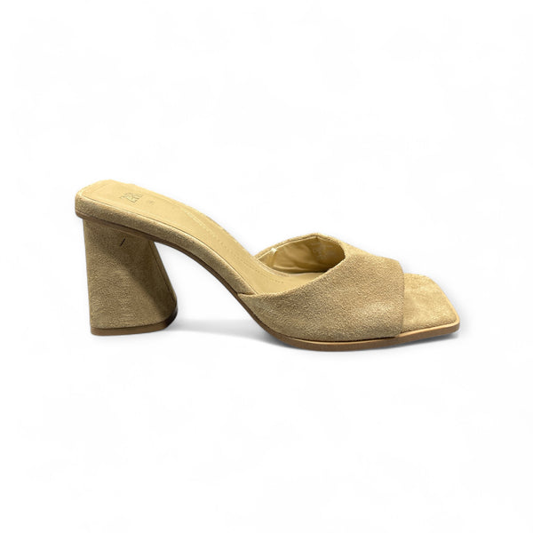 ZARA SUEDE BEIGE BLOCK HEEL