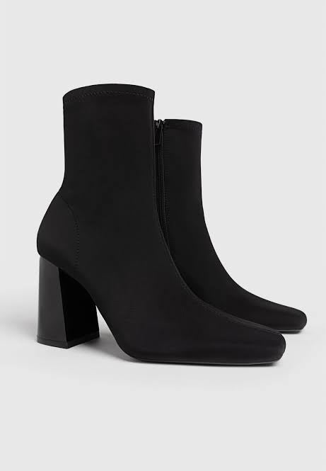 STRADIVARIUS FABRIC ANKLE BOOTS 9405/370/040