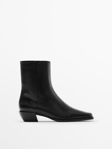 MASSIMO DUTTI FLAT ANKLE BOOT