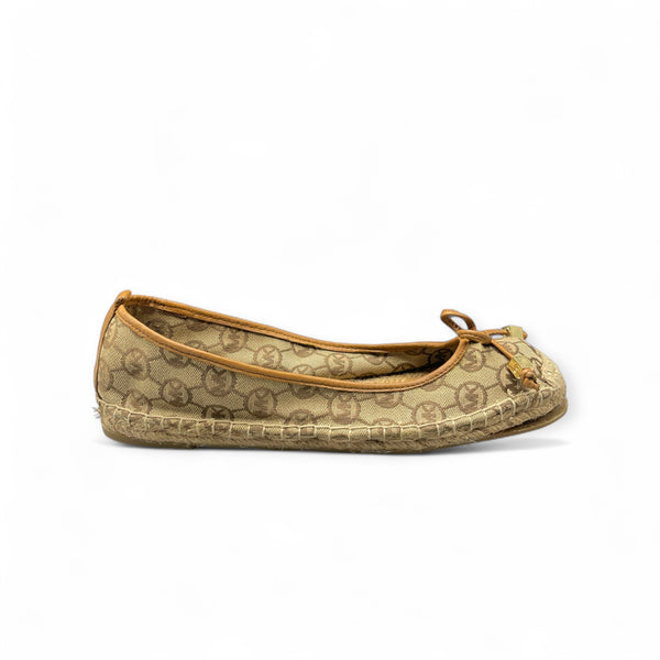 MICHAEL KORS WEDGE PUMPS