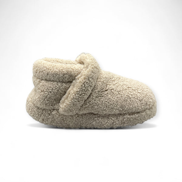 OYSHO SHEEP FUR HALF BOOT