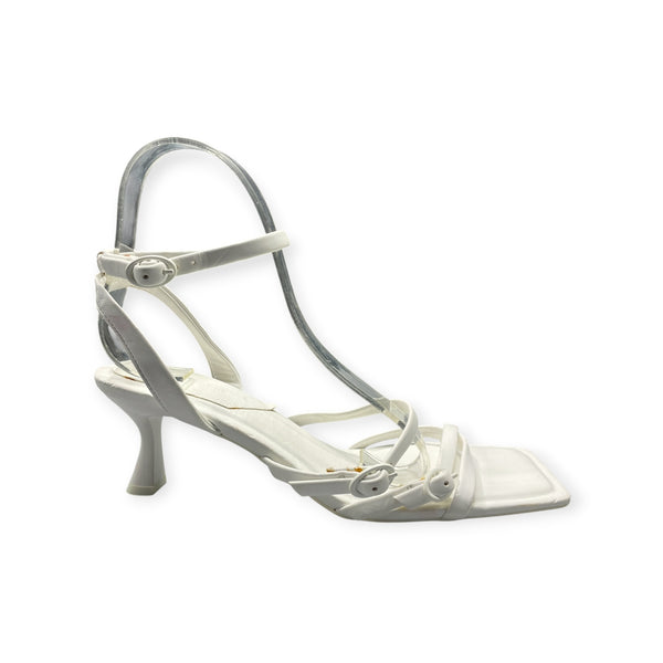 STRADIVARIUS CONE HEEL WHITE