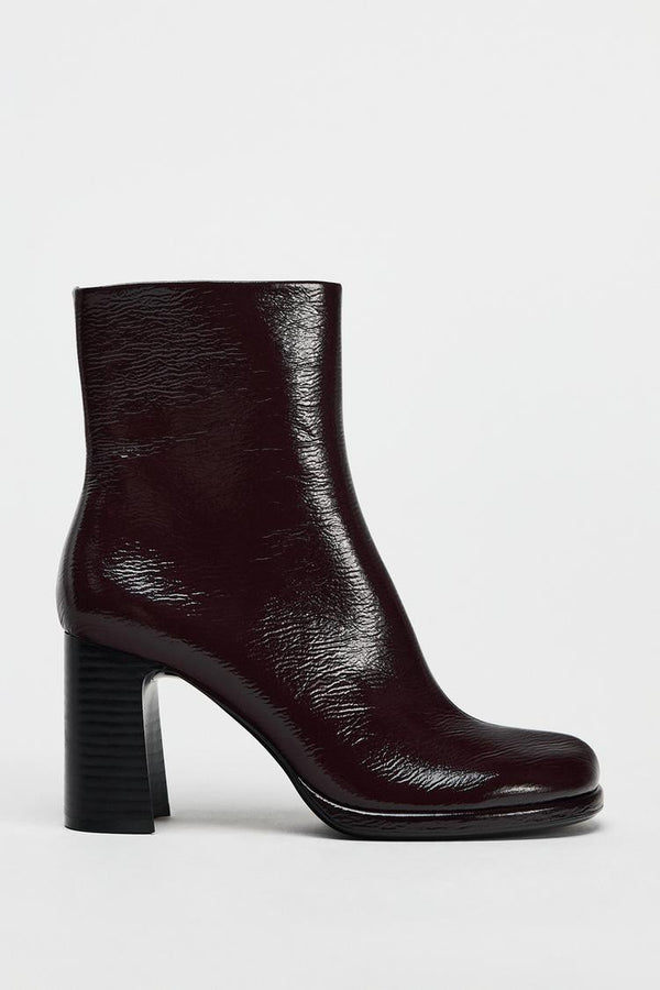 ZARA PATENT EFFECT HEELED ANKLE BOOTS 1137/410/022