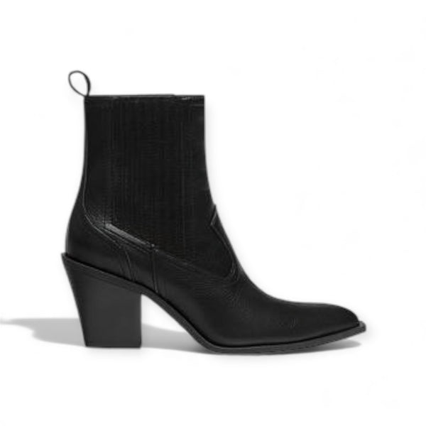 PULL AND BEAR BLACK ANKLE BOOTS 1112/940/040