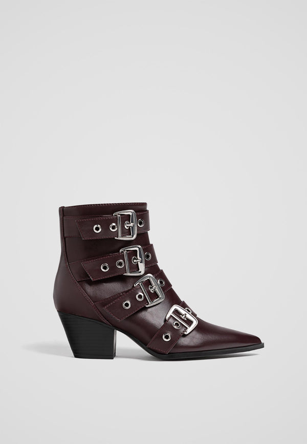 STRADIVARIUS BUCKLES ANKLE  BOOTS 9928/470/025