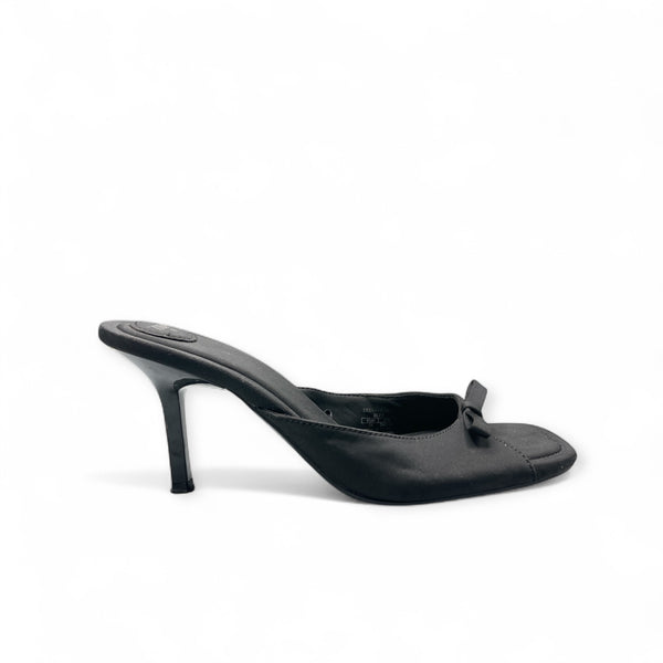 ZARA CLOTH BLACK FRONT RIBBON CONE HEEL