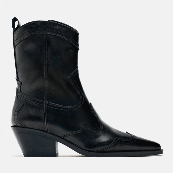 ZARA LEATHER COWBOY BOOTS 2114/211/800