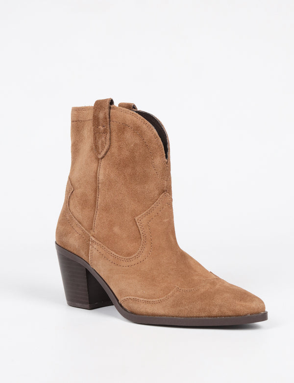 STRADIVARIUS COWBOY BOOTS 9409/970/105