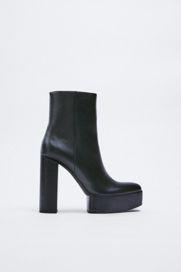 ZARA ANKLE BOOTS 2153/811/040