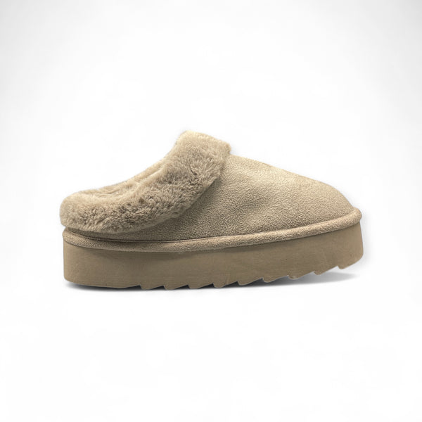 PRIMARK FAUX SUEDE BOOTS