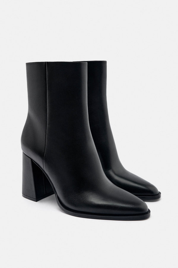 ZARA WOMEN ANKLE BOOTS 1101/110/800