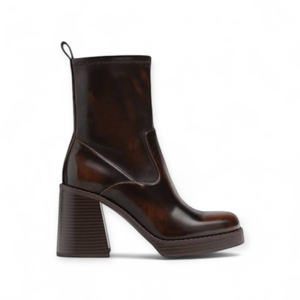STRADIVARIUS BLOCK ANKLE BOOTS