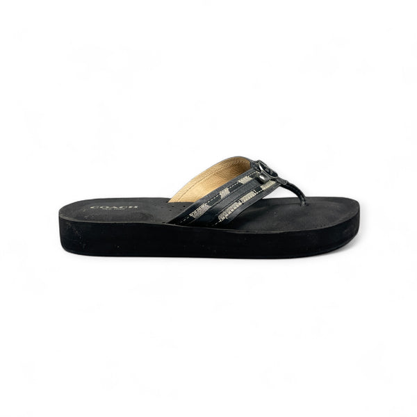 COACH WOMEN FLATS