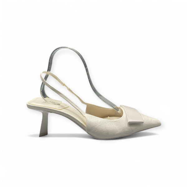 ZARA OFF WHITE CONE HEEL FRONT DESIGN