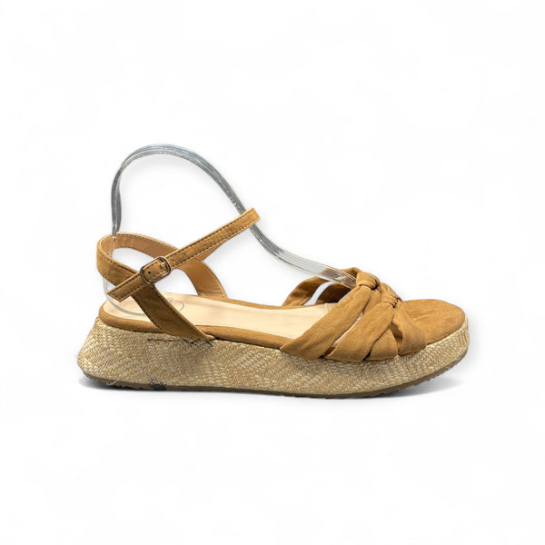 SFERA BROWN AND WHITE ESPADRILLES