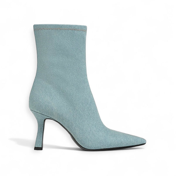 STRADIVARIUS BLUE JEANS BOOTS 9410/170/043