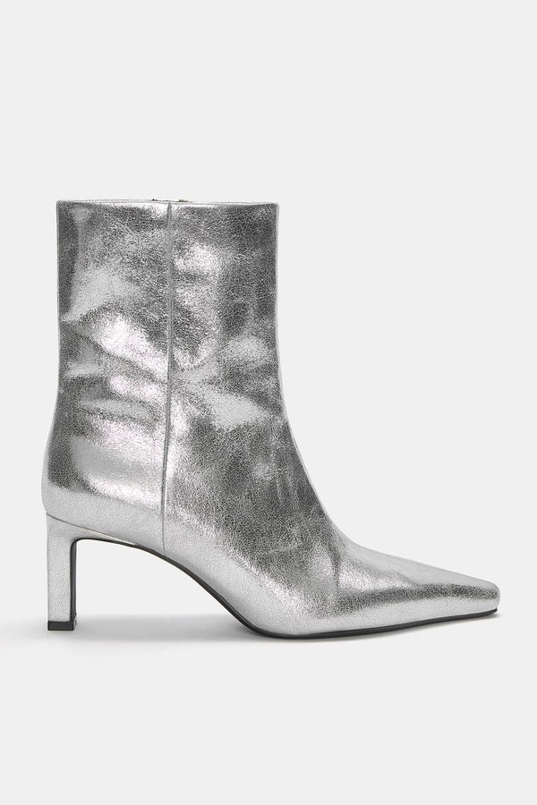 PULL AND BEAR SILVER SHINY ANKLE BOOTS 1123/440/092