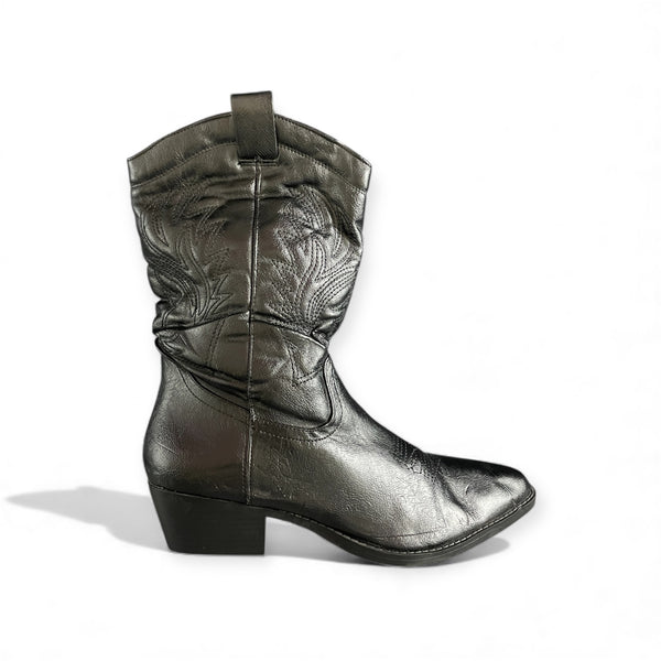 LEFTIES ANKLE BOOTS 1158/490/040