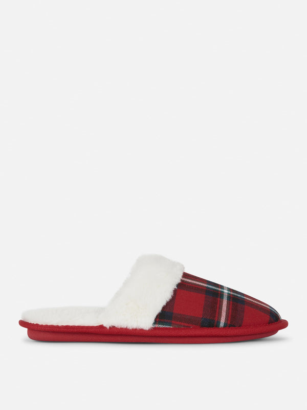 PRIMARK CHRISTMAS PATTERN SLIPPER