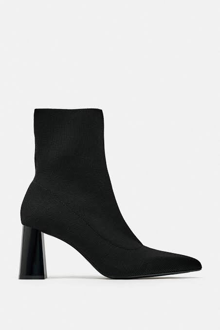ZARA BLACK ANKLE BOOTS 3143/210/800