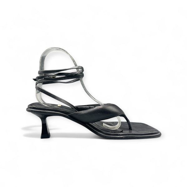 ZARA KITTEN HEEL
