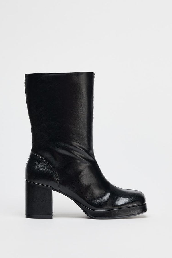 Zara women's ankle boots with side zip - 1147/410/800