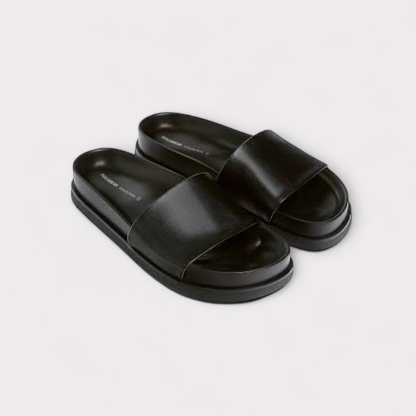 PULL AND BEAR SLIPPER