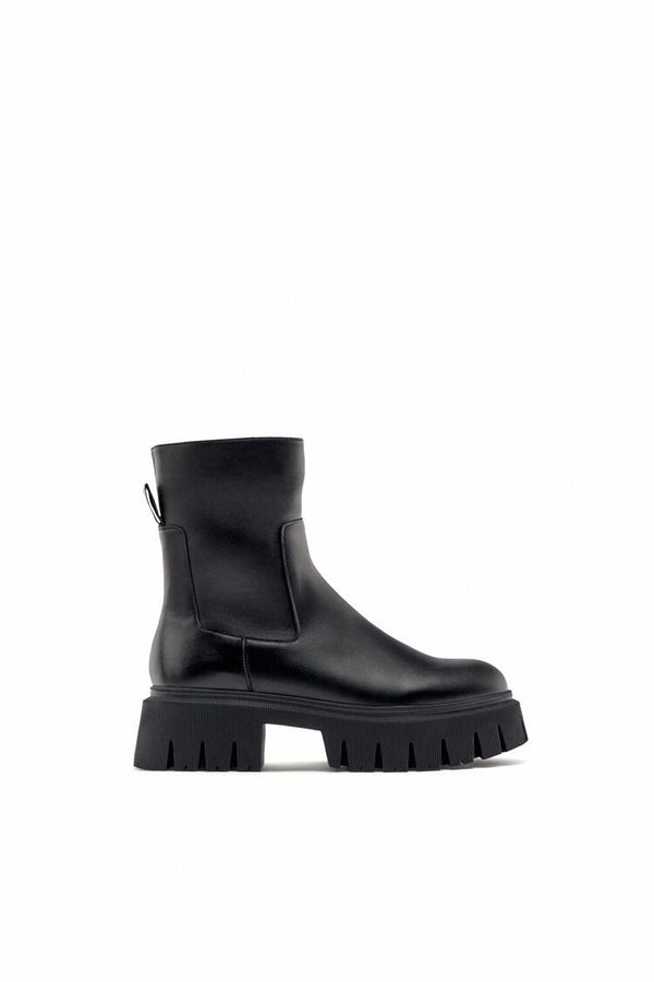 ZARA LEATHER TRACK SOLE ANKLE BOOTS