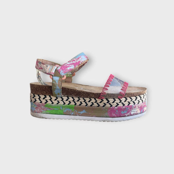 BETSEY JOHNSON