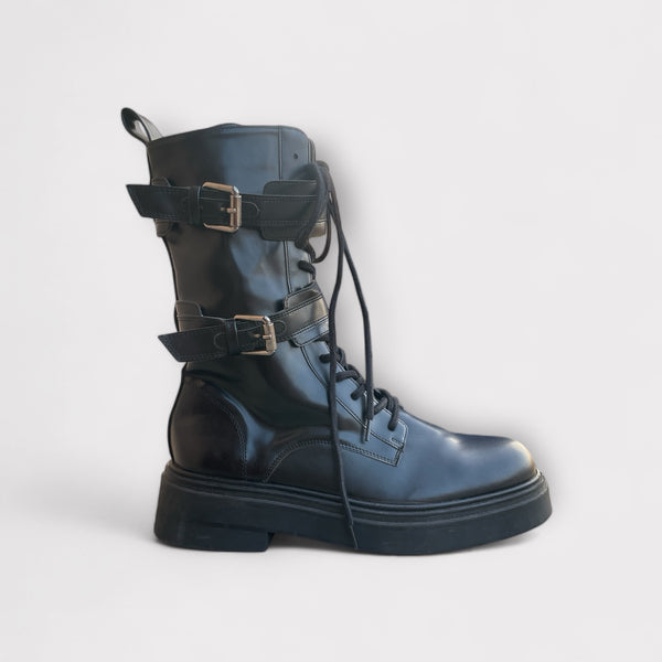 ZARA LACE UP WITH BUCKLE BOOT