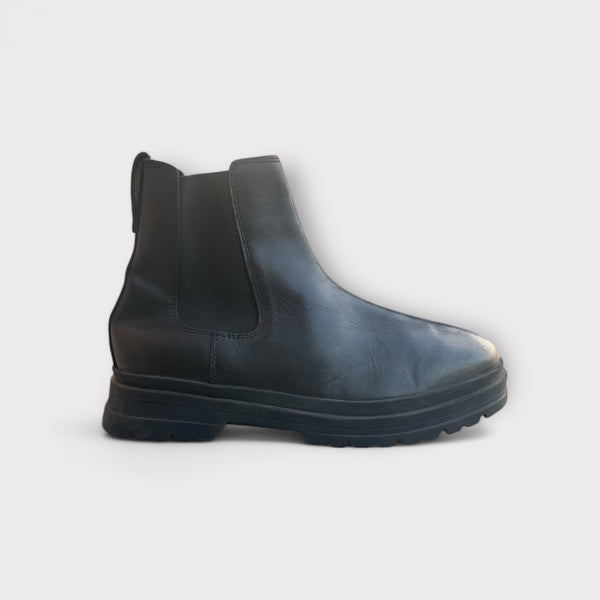 ZARA LEATHER BOOT