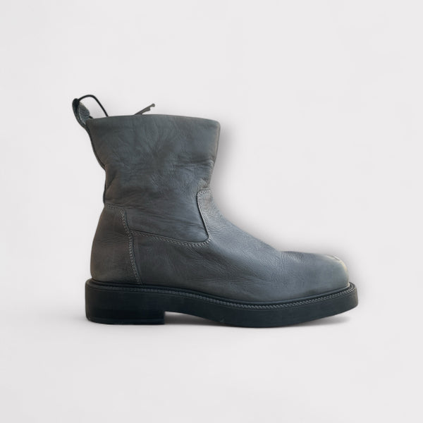 ZARA LEATHER GRAY BOOT