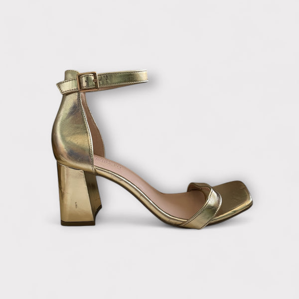 PRIMARK WIDEFIT HEEL
