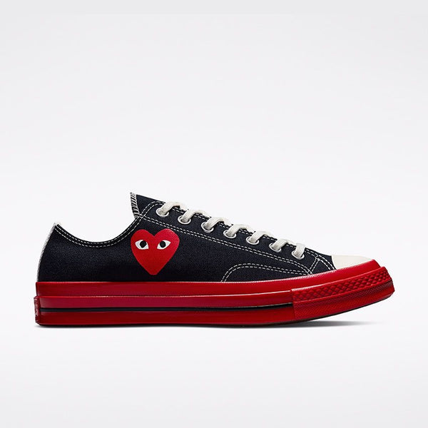 CONVERSE X COMME DES GARÇONS PLAY CHUCK 70 LOW TOP - BLACK/RED/EGRET A01795C