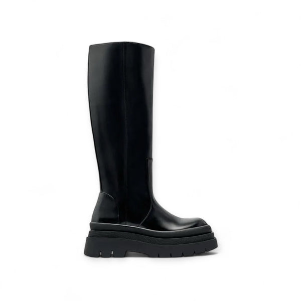 ZARA KNEE-HIGH BOOTS WITH TRACK SOLE