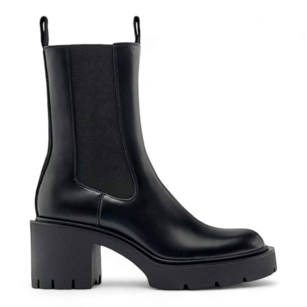 ZARA BLOCK-HEEL CHELSEA BOOTS