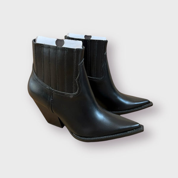 ZARA BOTAS CORTAS VINTED
