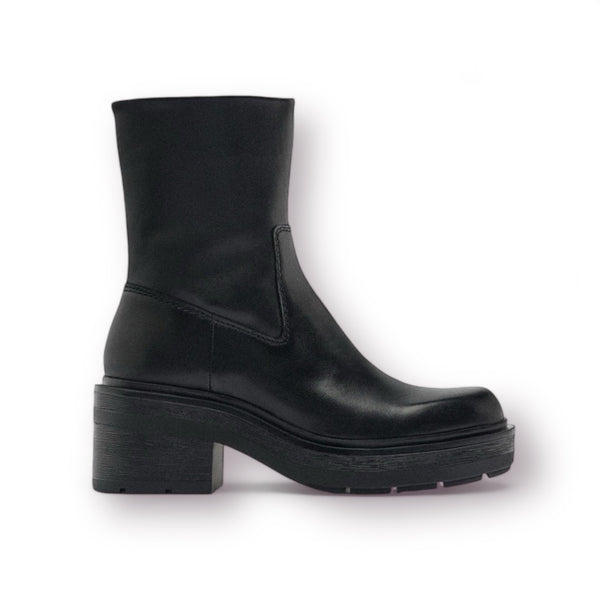 ZARA LEATHER ANKLE BOOTS